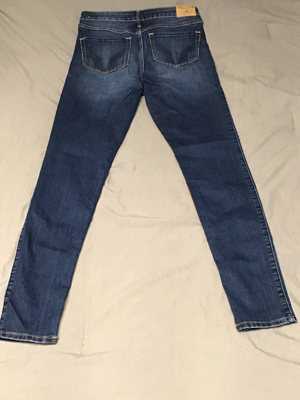Hollister Women's Dark Indigo Skinny Jeans - Picture 3 of 4